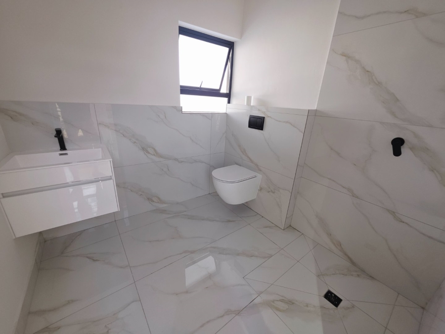 4 Bedroom Property for Sale in Sandown Western Cape